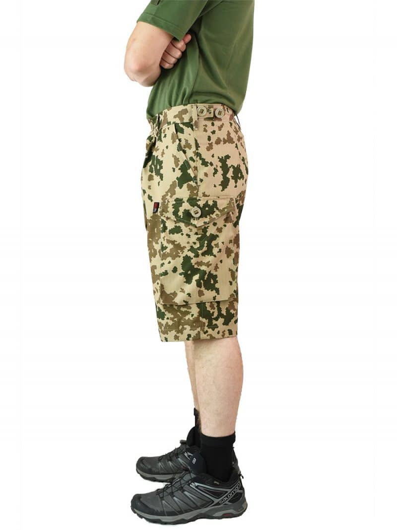 army cargo shorts aavikkokuvio sivu