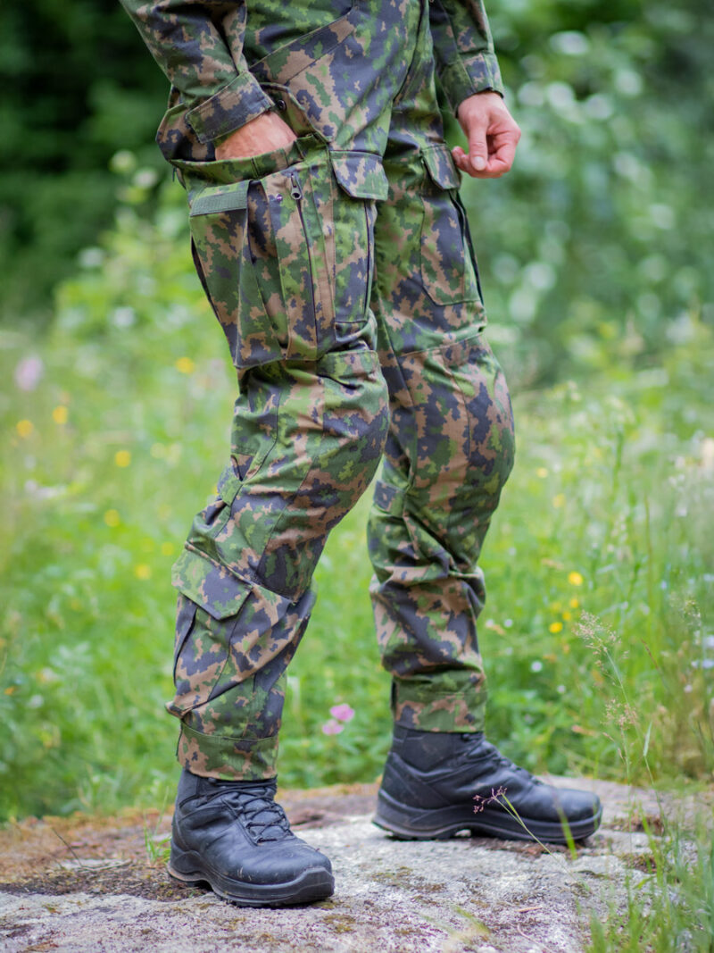 taisteluhousut 1