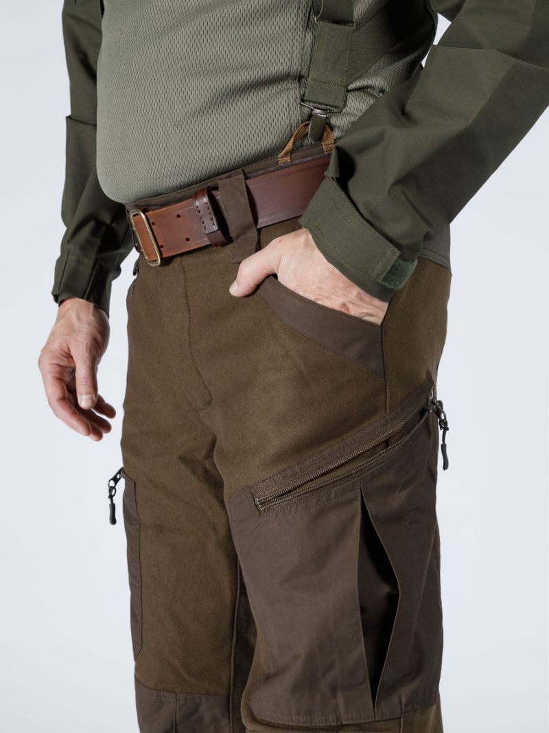 KARU Loden wool cargo pants