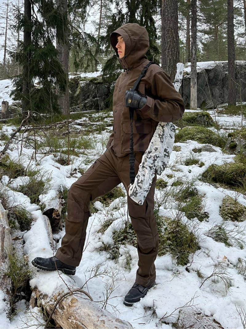 KARU Loden wool cargo pants