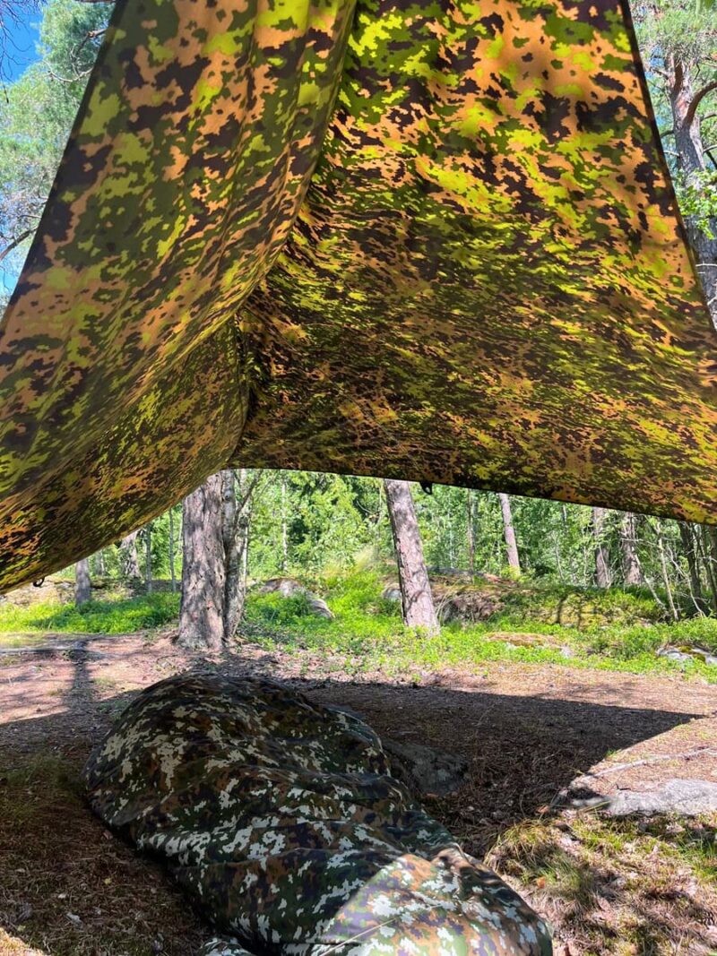 M05 Tactical laavukangas 290 cm x 295 cm