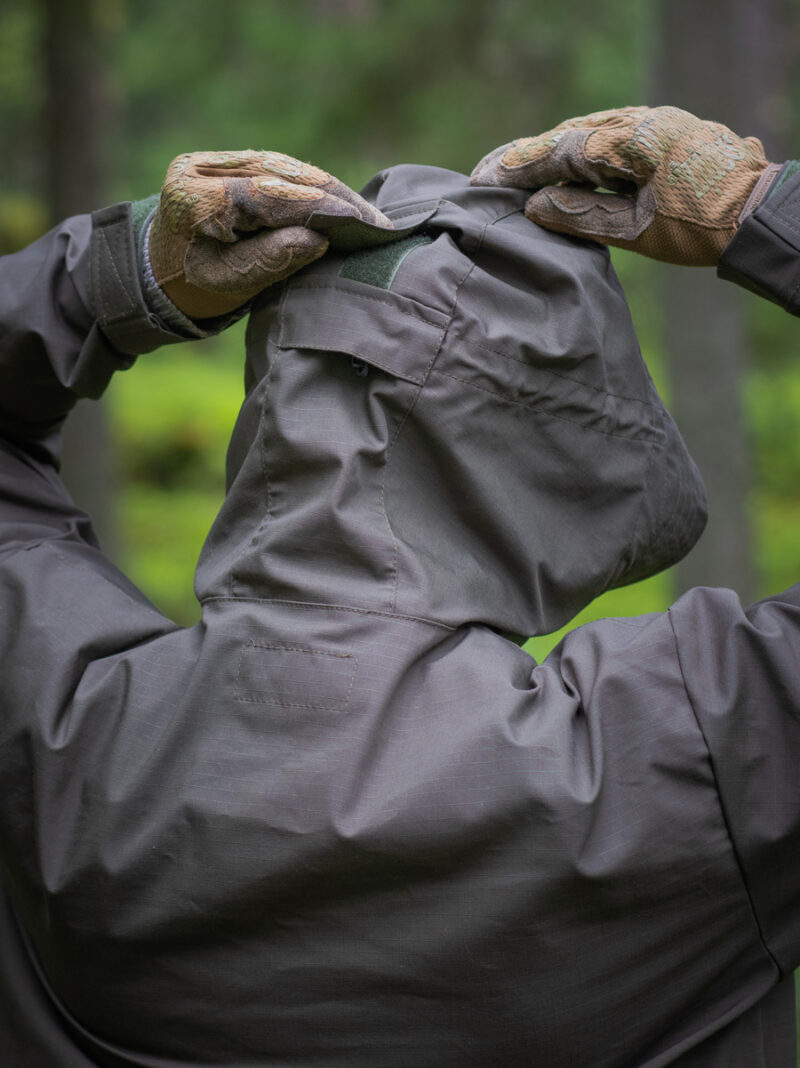 M05 tactical anorakki ranger green huppu