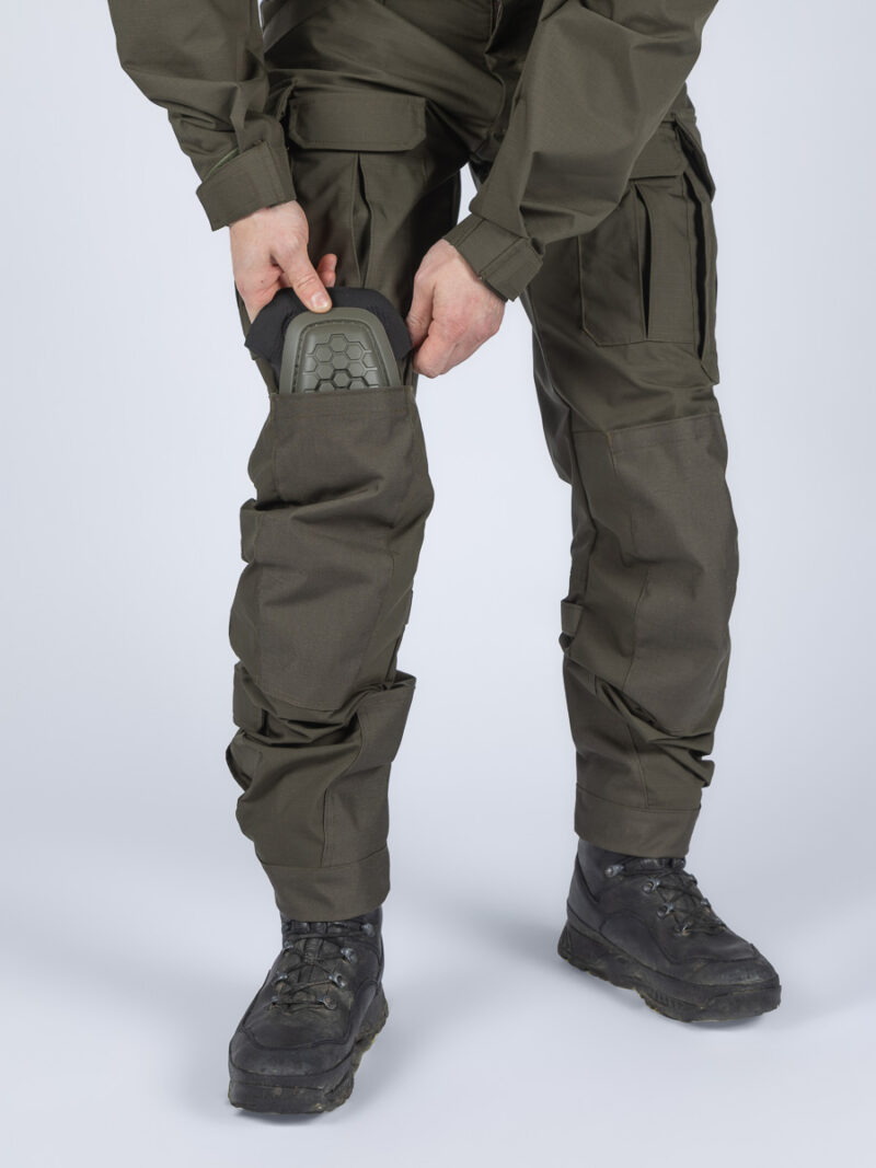 M05 tactical taisteluhousut ranger green polvisuojatasku